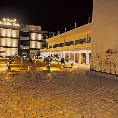 Hotel Buddha Park, Paharia, Varanasi Dış mekan fotoğraf