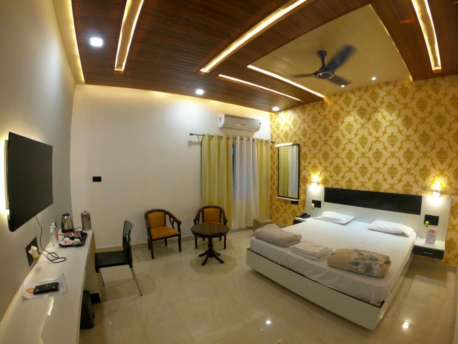 Hotel Buddha Park, Paharia, Varanasi Dış mekan fotoğraf