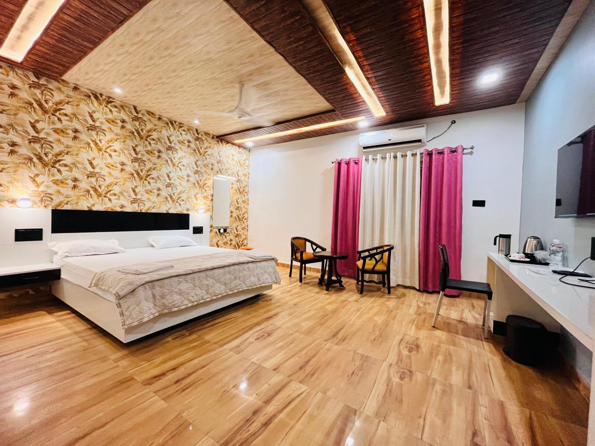 Hotel Buddha Park, Paharia, Varanasi Dış mekan fotoğraf